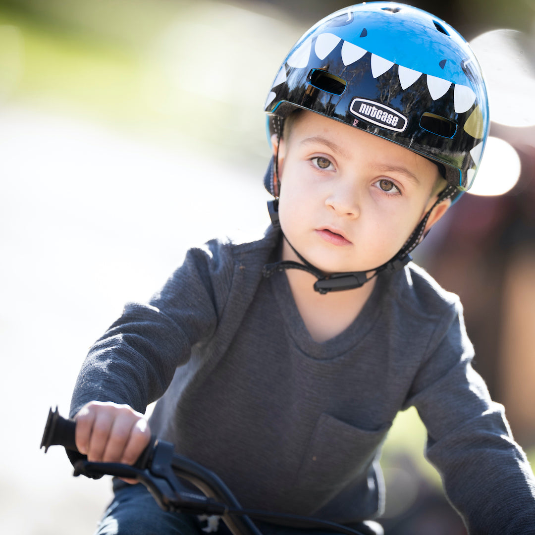 Nutcase Helmet Lil&#39; Jaws W/Mips (Little Nutty)